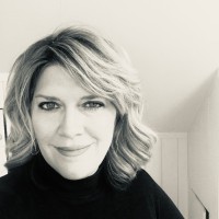 Lesli A. Mosser